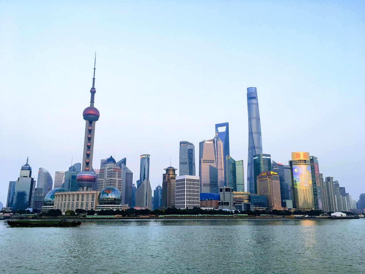 烏魯木齊面臨中國最新疫情挑戰，挑戰與應對措施解析