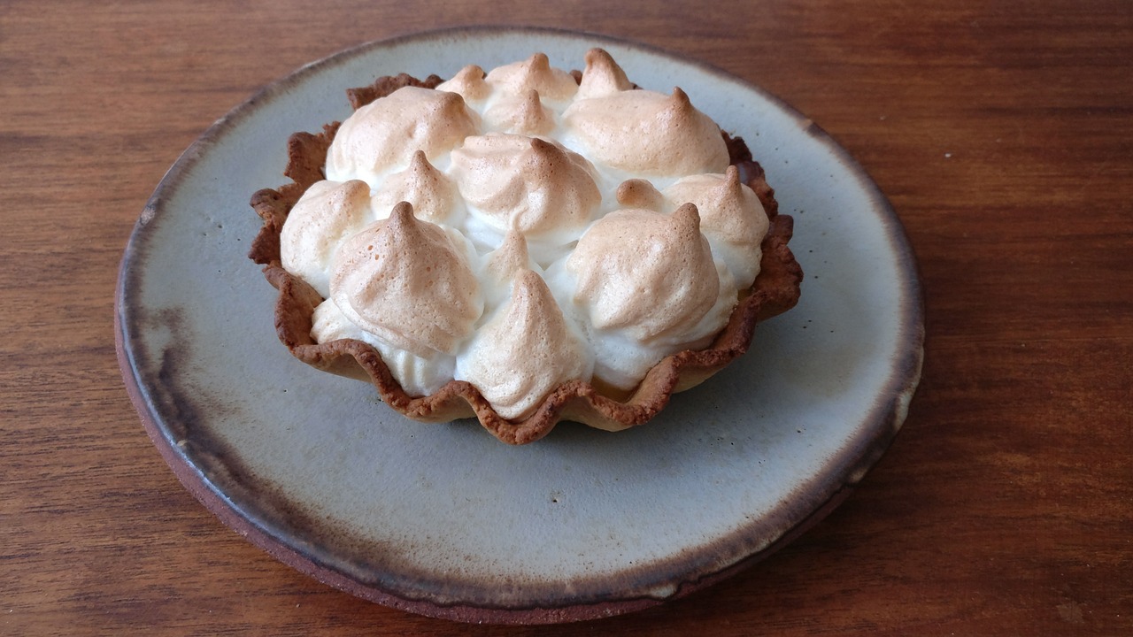 探索美味與尺寸的完美融合,最新六寸蛋糕推薦