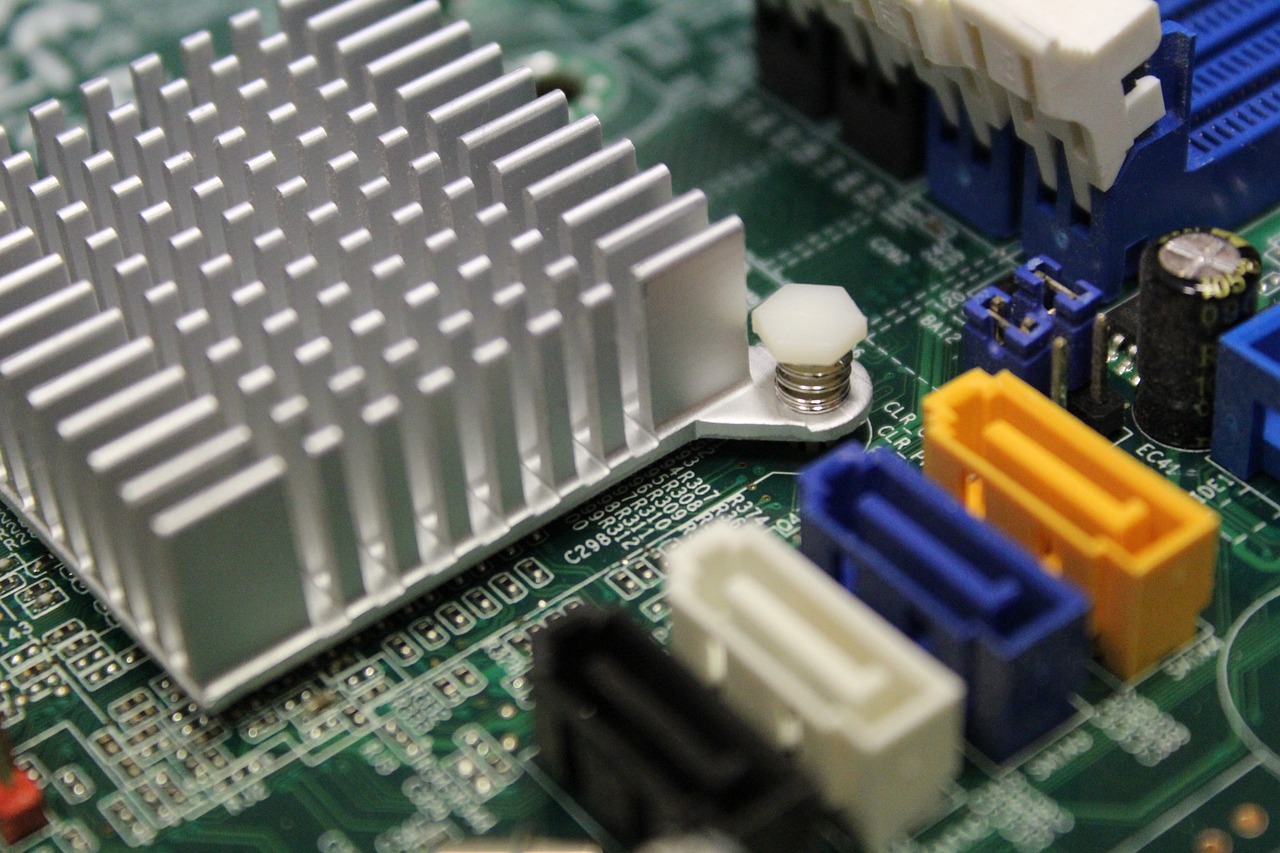 最新主板布局引領計算機硬件革新潮流