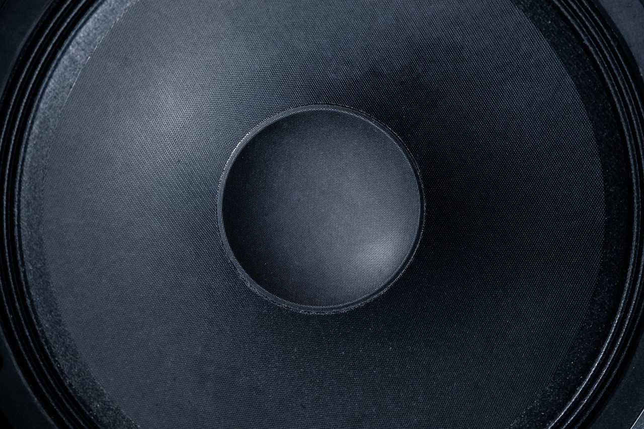 許知遠(yuǎn)最新動態(tài),探索前沿,聲音永不止息