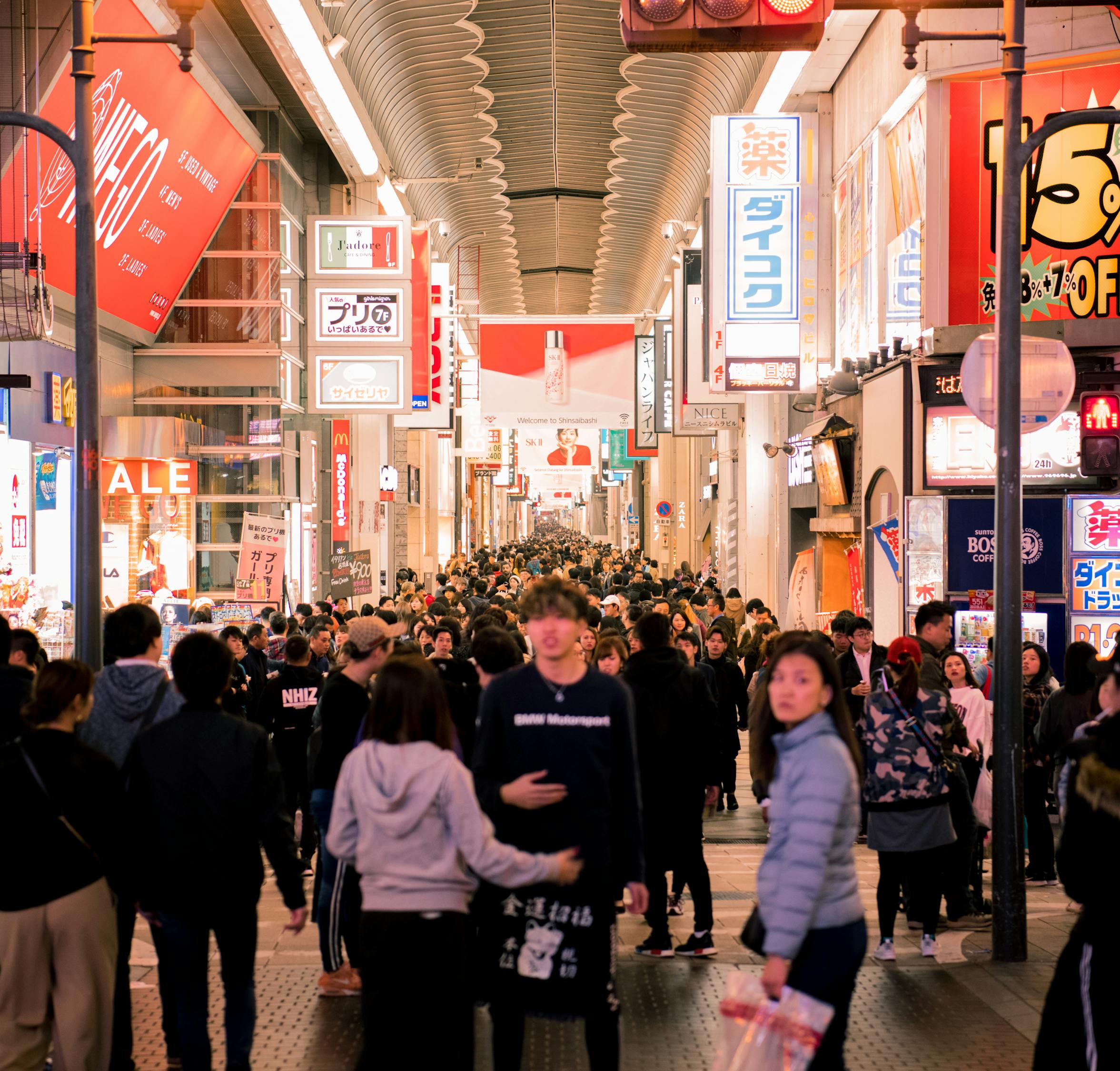 都市夜線情人的神秘魅力與情感交織，最新夜生活情感紀實