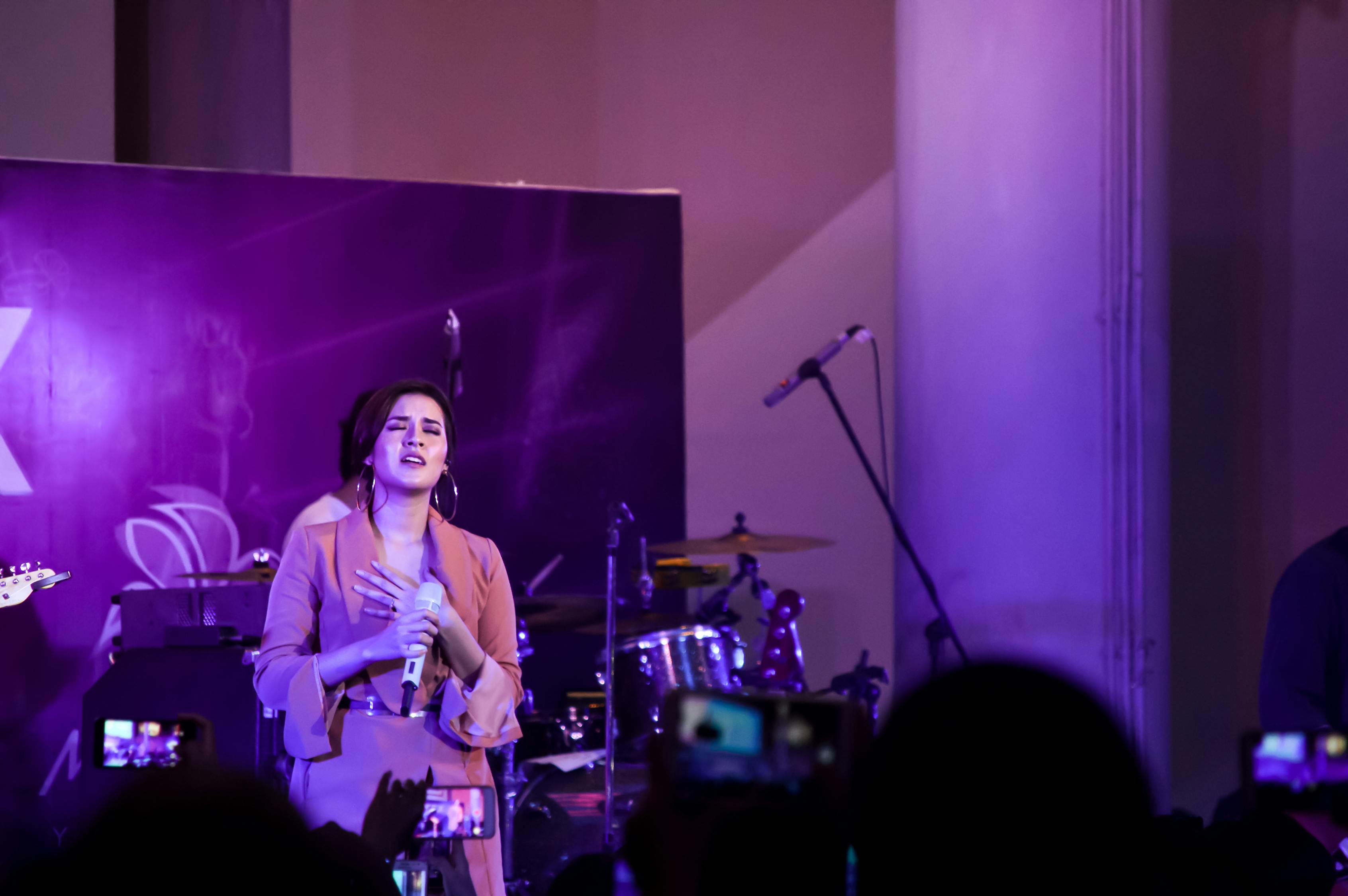 最新潮流舞蹈,探索個(gè)性之美,挑戰(zhàn)舞蹈極限