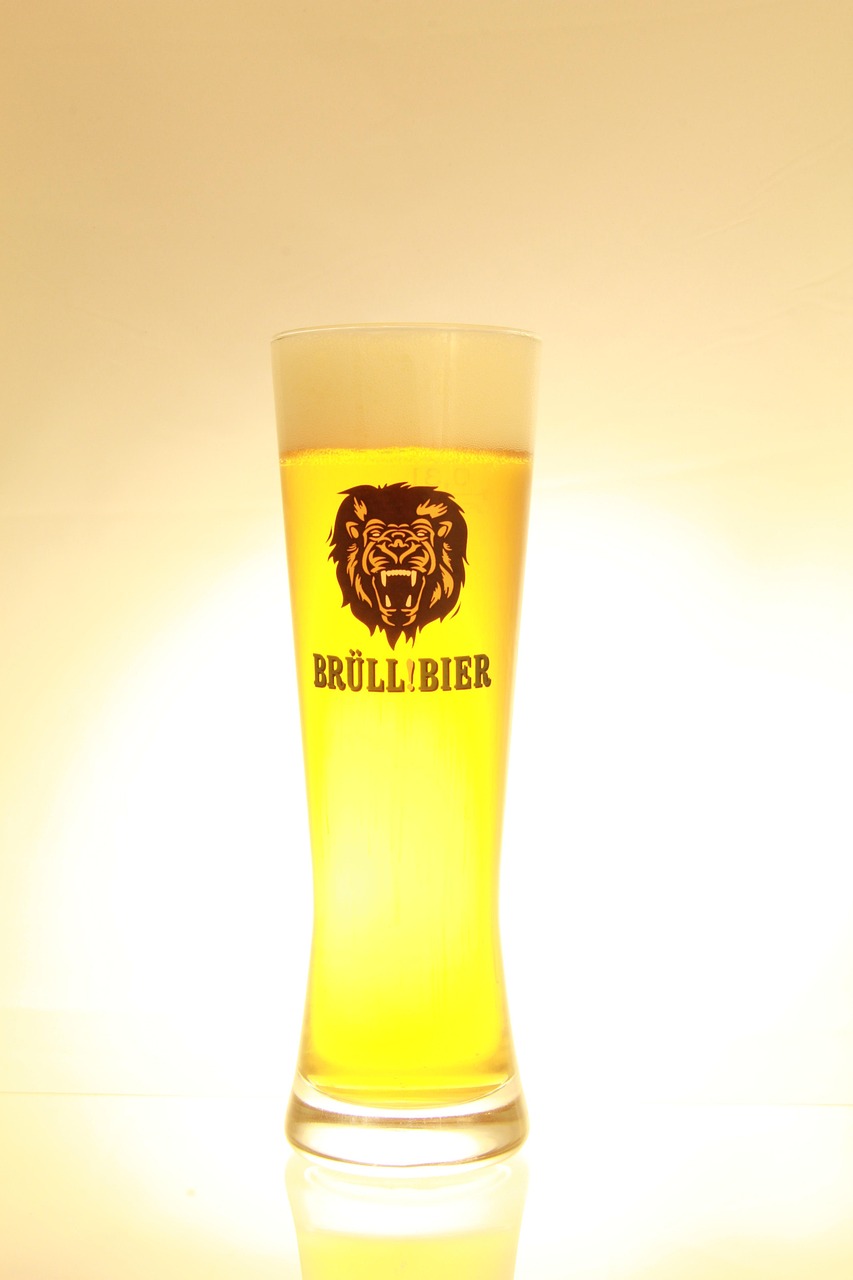 四月雪花啤酒股票動態(tài)與前景展望，市場動態(tài)分析及其未來趨勢