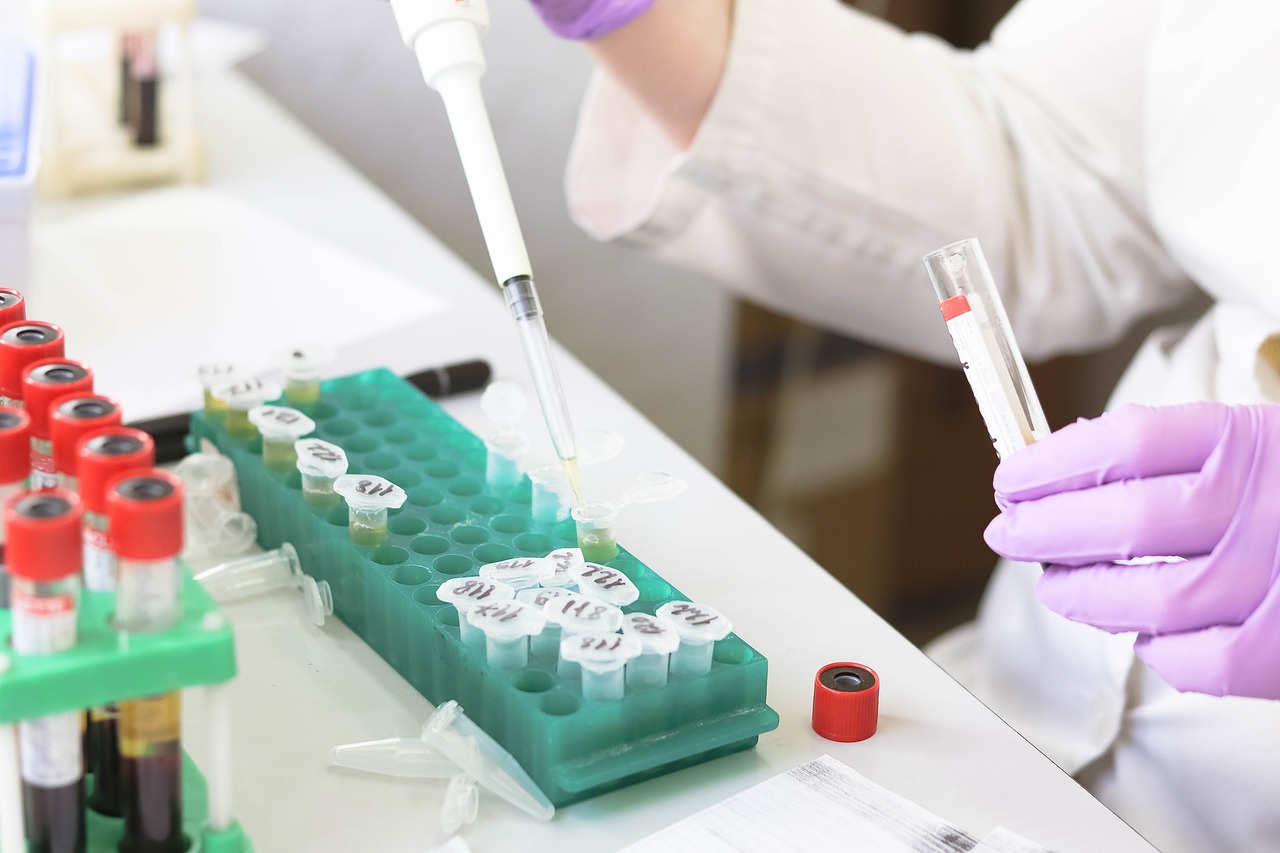 五月甲狀腺資訊速遞，最新研究、治療進(jìn)展與健康管理全解析