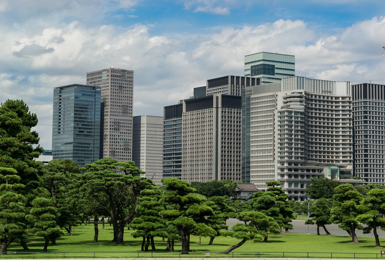5月華輝東方城房價公布，市場走勢與購房指南